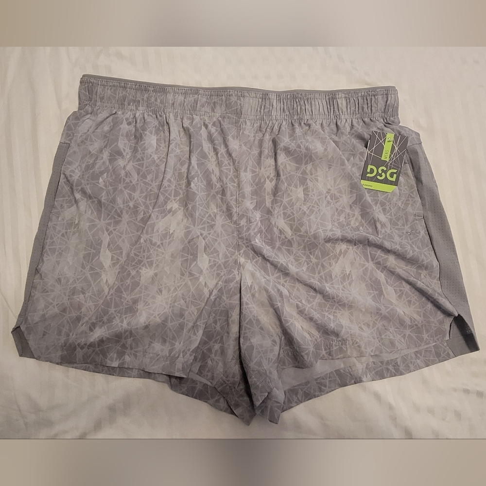 NWT! Men's DSG Stride Short 2XL 5" Inseam Static Fragment Quiet Shade Shorts!